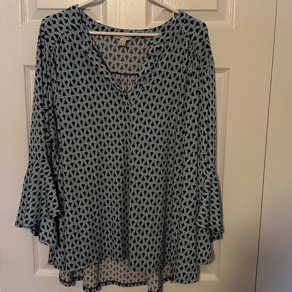 Cato Long Sleeve Blouse 22/24W Navy/Light Blue Patterned